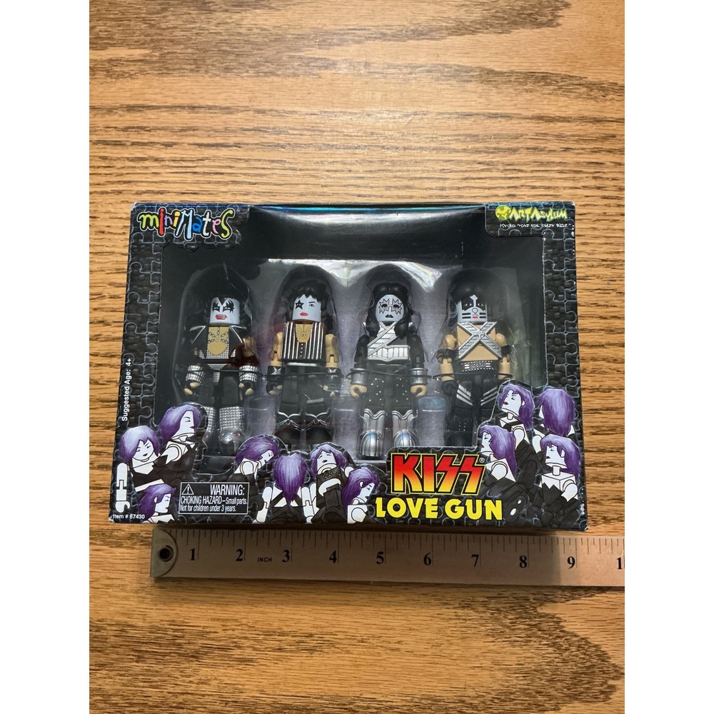 KISS Love Gun Minimates Art Asylum 2002 Action Figure 4-Pack Sam Goody Exclusive